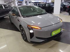 Hongqi EH7 760 Pro four-wheel drive version - фото 4