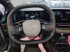 Hongqi EH7 760 Pro four-wheel drive version - фото 11