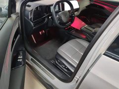 Hongqi EH7 760 Pro four-wheel drive version - фото 16