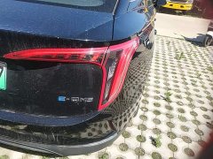 Hongqi E-QM5 facelift basic travel version - фото 8