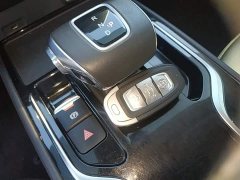 Hongqi E-QM5 facelift basic travel version - фото 9