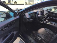 Hongqi E-QM5 facelift basic travel version - фото 16