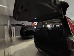 Hongqi HQ9 PHEV 2.0T AWD Business Edition - фото 19