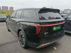 Hongqi HS7 PHEV 2.0T PHEV four-wheel drive Qichang version 7 seats - фото 5