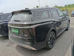 Hongqi HS7 PHEV 2.0T PHEV four-wheel drive Qichang version 6 seats - фото 7