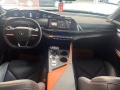 Changan UNI-V 1.5T premium - фото 11