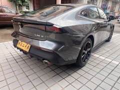 Changan UNI-V 1.5T premium - фото 5