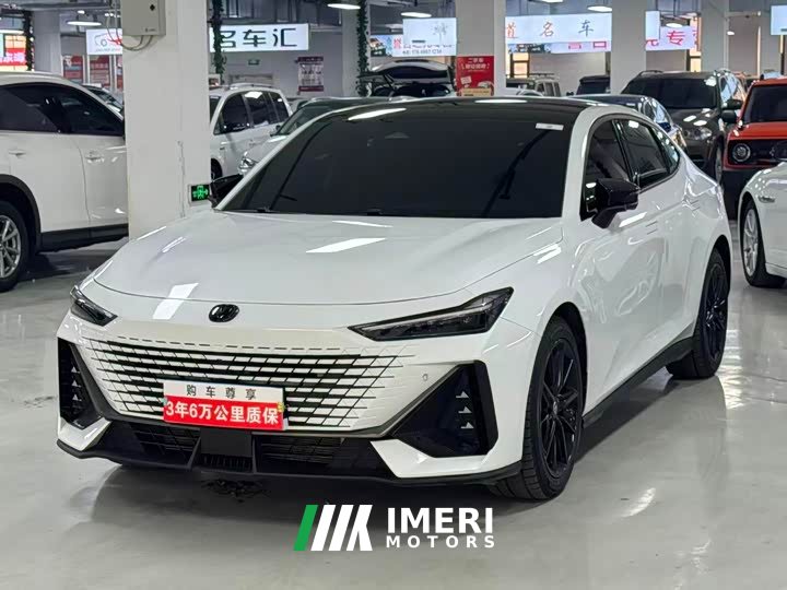Changan UNI-V 2023 1.5T premium