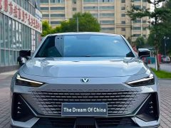 Changan UNI-V 1.5T Smart Pilot Edition - фото 10