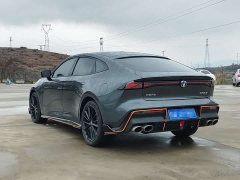 Changan UNI-V 1.5T sports version - фото 4