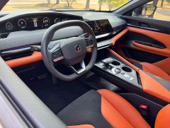 Changan UNI-V 2023 2.0T sharp version - фото 20