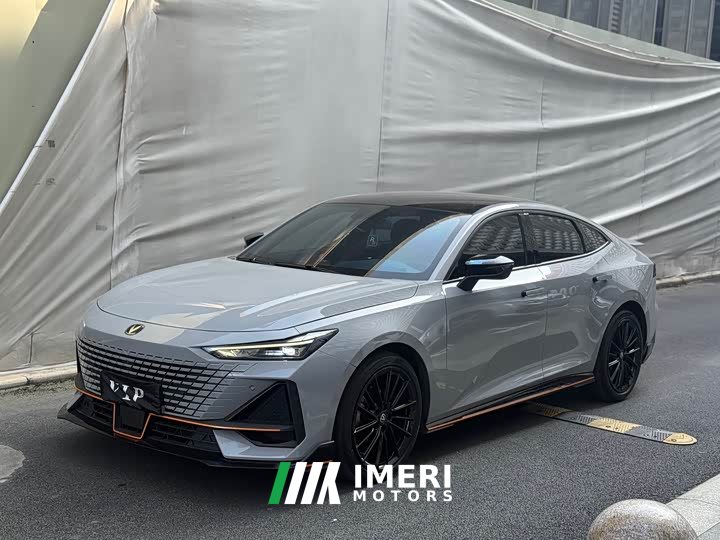 Changan UNI-V 1.5T sports version - автомобиль из Китая