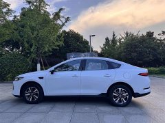 BYD Qin PLUS DM-i Smart Driving Edition 120KM Transcendent Type - фото 9