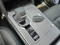 Hongqi HS7 PHEV 2.0T PHEV four-wheel drive Qichang version 7 seats - фото 14