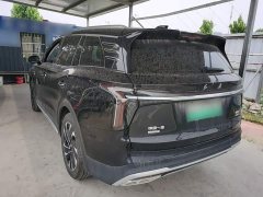 Hongqi HS7 PHEV 2.0T PHEV four-wheel drive Qichang version 7 seats - фото 5