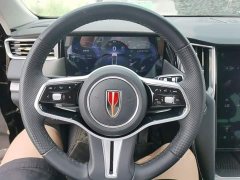 Hongqi HS7 PHEV 2.0T PHEV four-wheel drive Qichang version 6 seats - фото 11