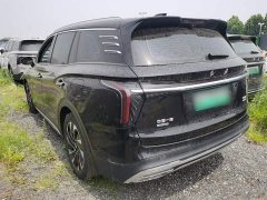 Hongqi HS7 PHEV 2.0T PHEV four-wheel drive Qichang version 6 seats - фото 5