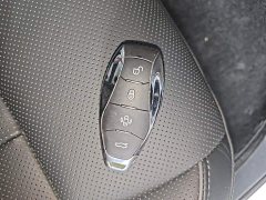 Hongqi HS7 PHEV 2.0T PHEV four-wheel drive Qichang version 7 seats - фото 9