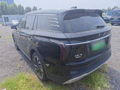 Hongqi HS7 PHEV 2.0T PHEV four-wheel drive Qichang version 7 seats - фото 5