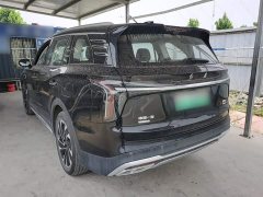 Hongqi HS7 PHEV 2.0T PHEV four-wheel drive Qichang version 6 seats - фото 5