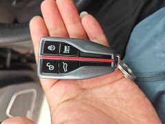 Hongqi HS7 3.0T automatic four-wheel drive smart connected flagship edition - фото 8