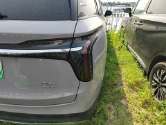 Hongqi HS7 PHEV 2.0T PHEV four-wheel drive flag collar version 6 seats - фото 8