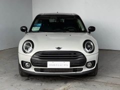 MINI CLUBMAN facelift 1.5T COOPER connoisseur - фото 2