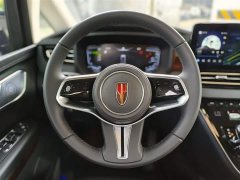 Hongqi HQ9 PHEV 2.0T four-wheel drive luxury version - фото 11