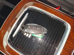 Hongqi HQ9 PHEV 2.0T four-wheel drive luxury version - фото 9