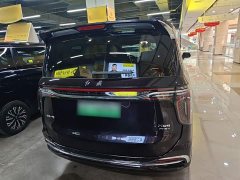 Hongqi HQ9 PHEV 2.0T AWD Business Edition - фото 6