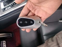 Hongqi H9 2023 2.0T Zhilian Flagship Edition - фото 9
