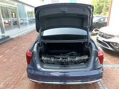 Hongqi H5 2.0T automatic smart connected flag version - фото 19