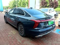 Hongqi H5 2.0T automatic smart connected flag version - фото 5