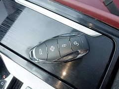 Hongqi H5 2.0T automatic smart connected flag version - фото 9