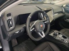 Hongqi HS3 PHEV 117km Jinwei Edition - фото 10