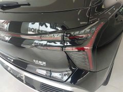 Hongqi HS3 PHEV 117km Jinwei Edition - фото 8