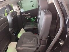 Hongqi HS7 PHEV 2.0T PHEV four-wheel drive Qichang version 6 seats - фото 17