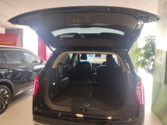 Hongqi HS7 PHEV 2.0T PHEV four-wheel drive Qichang version 6 seats - фото 19