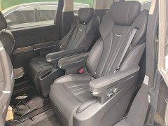 Hongqi HQ9 PHEV 2.0T AWD Business Edition - фото 17