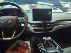 Hongqi E-QM5 facelift basic travel version - фото 10