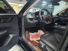 Hongqi E-QM5 facelift basic travel version - фото 16