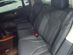 Hongqi E-QM5 facelift basic travel version - фото 17