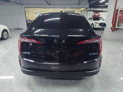 Hongqi E-QM5 facelift basic travel version - фото 6