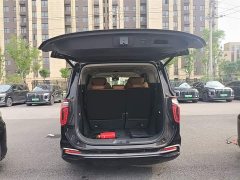 Hongqi HQ9 PHEV 2024 2.0T AWD Business Edition - фото 19