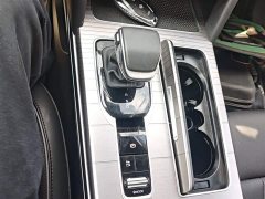 Hongqi HS7 PHEV 2.0T PHEV four-wheel drive flag collar version 6 seats - фото 14
