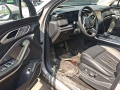 Hongqi HS7 PHEV 2.0T PHEV four-wheel drive flag collar version 6 seats - фото 16