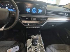 Hongqi HS5 2022 facelift 2.0T Zhilian Qixiang four-wheel drive version - фото 13