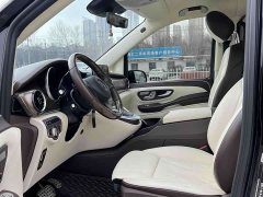 Mercedes-Benz V-Class 2021 V 260 L Long Wheelbase Premium Edition - фото 5