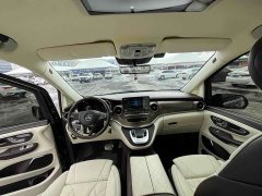 Mercedes-Benz V-Class 2021 V 260 L Long Wheelbase Premium Edition - фото 6