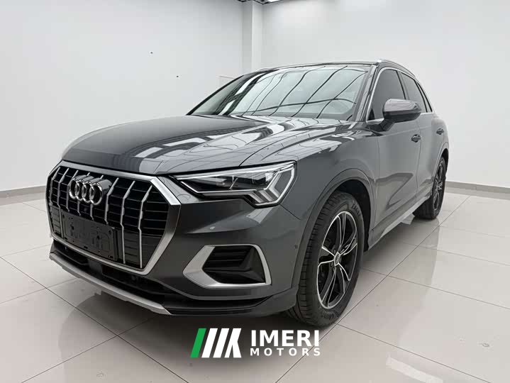 Audi Q3 35 TFSI Fashionable and Elegant - автомобиль из Китая
